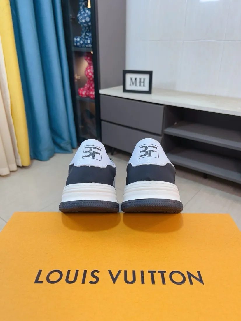 Men's shoes💰400🌹🌹[LV]🌹High-end men's shoes brand: Official website 1:1 Latest masterpiece: The upper is made of Italian imported first-layer cowhide with special materials➕Full genuine leather lining🔥, making walking more convenient and comfortable! Exclusive new style, stunning work [color]! Create a fashionable personality to set off your uniqueness! A must-have for trendy men! Classic🔥Number: 38-44